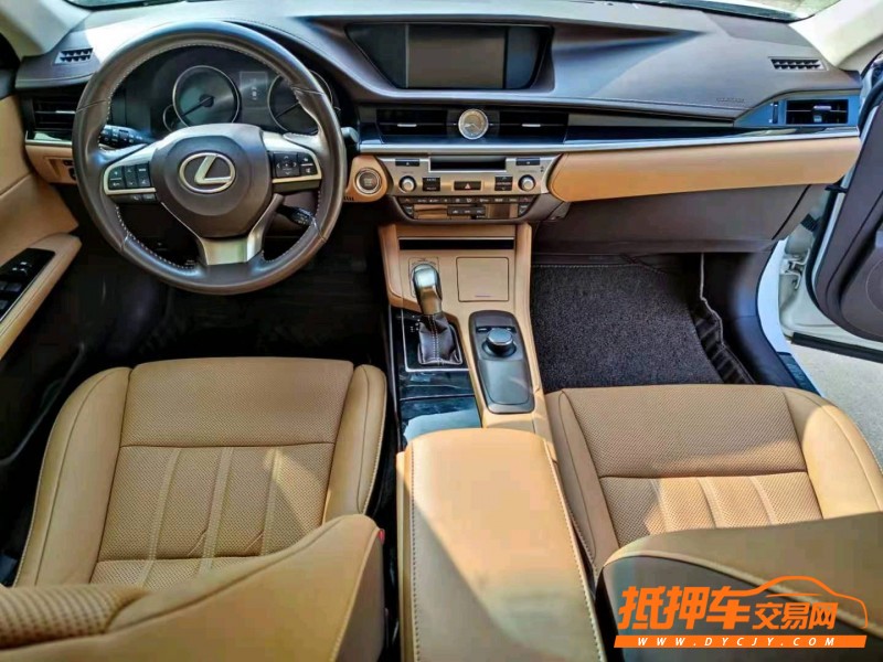 北京18年雷克萨斯ES4