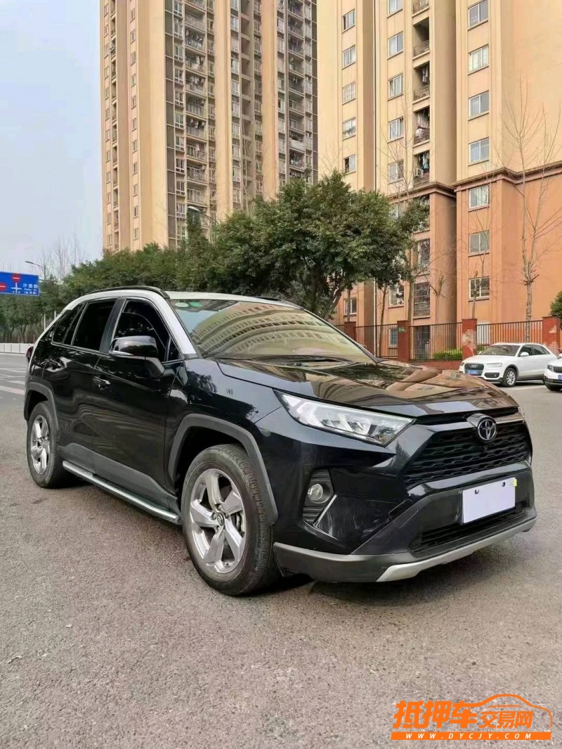 重慶19年豐田RAV4榮放3