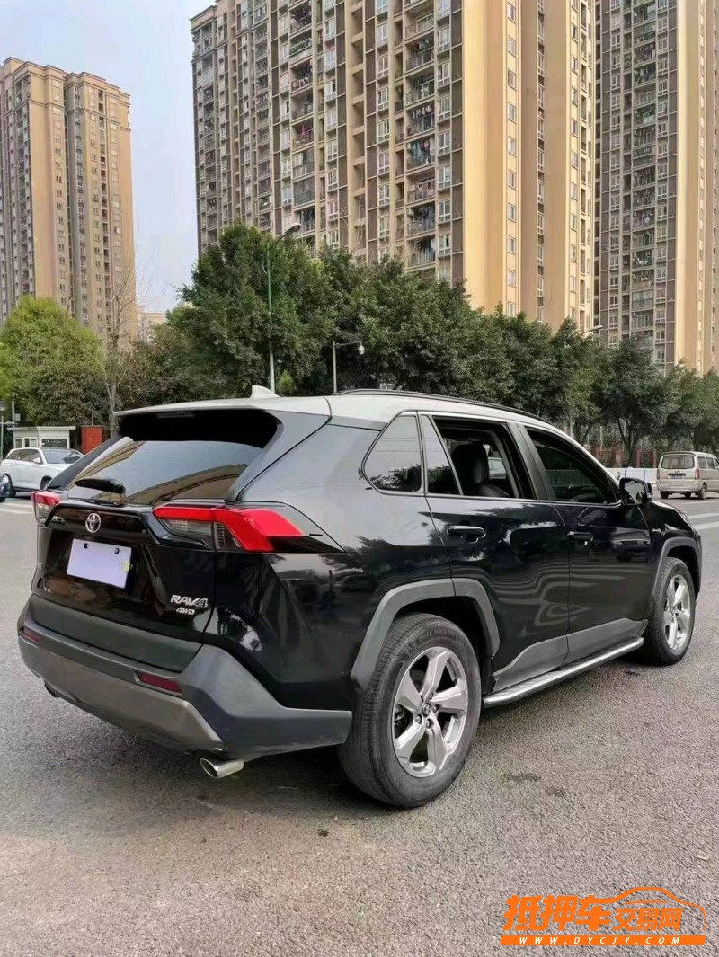 重慶19年豐田RAV4榮放4