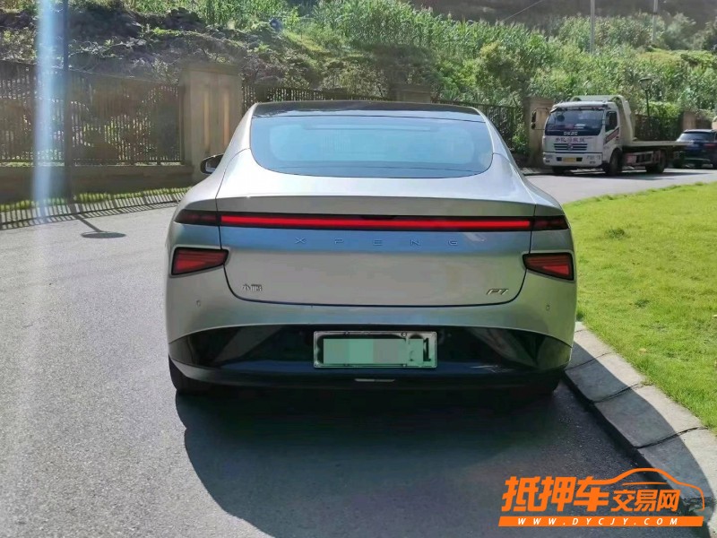 重慶20年小鵬汽車p74