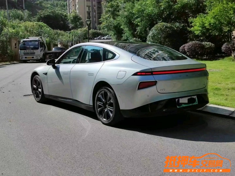 重慶20年小鵬汽車p77