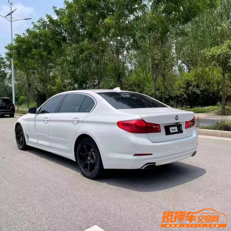 潍坊17年宝马5系7