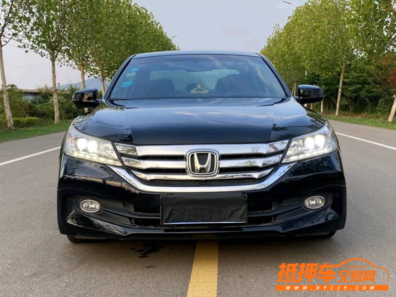 徐州14年本田雅阁1
