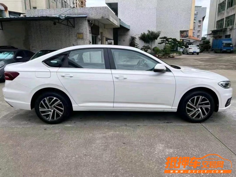 中山22年大众朗逸2