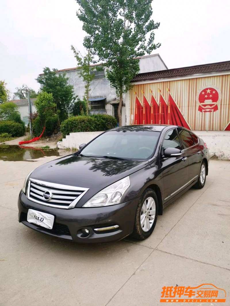 徐州12年日產天籟2