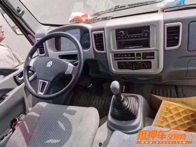 臨沂21年卡車系列重汽豪沃5