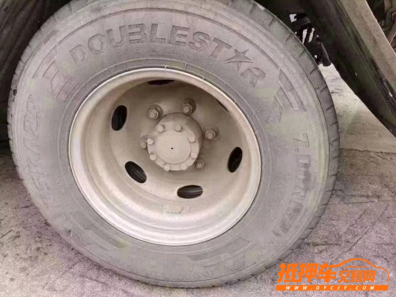臨沂21年卡車系列重汽豪沃5
