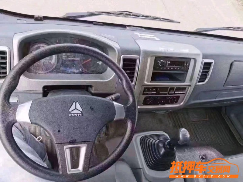 臨沂21年卡車系列重汽豪沃5