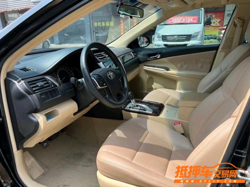 盐城16年丰田凯美瑞4