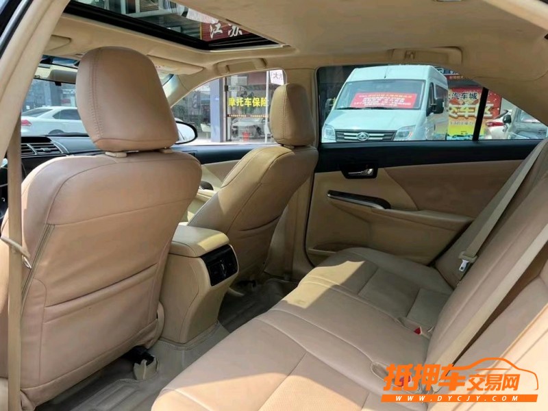 盐城16年丰田凯美瑞6