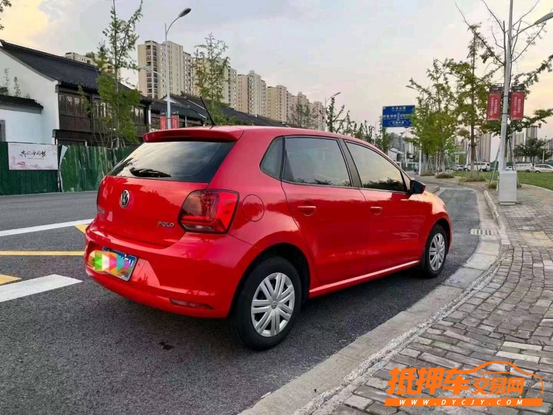 蘇州17年大眾polo8