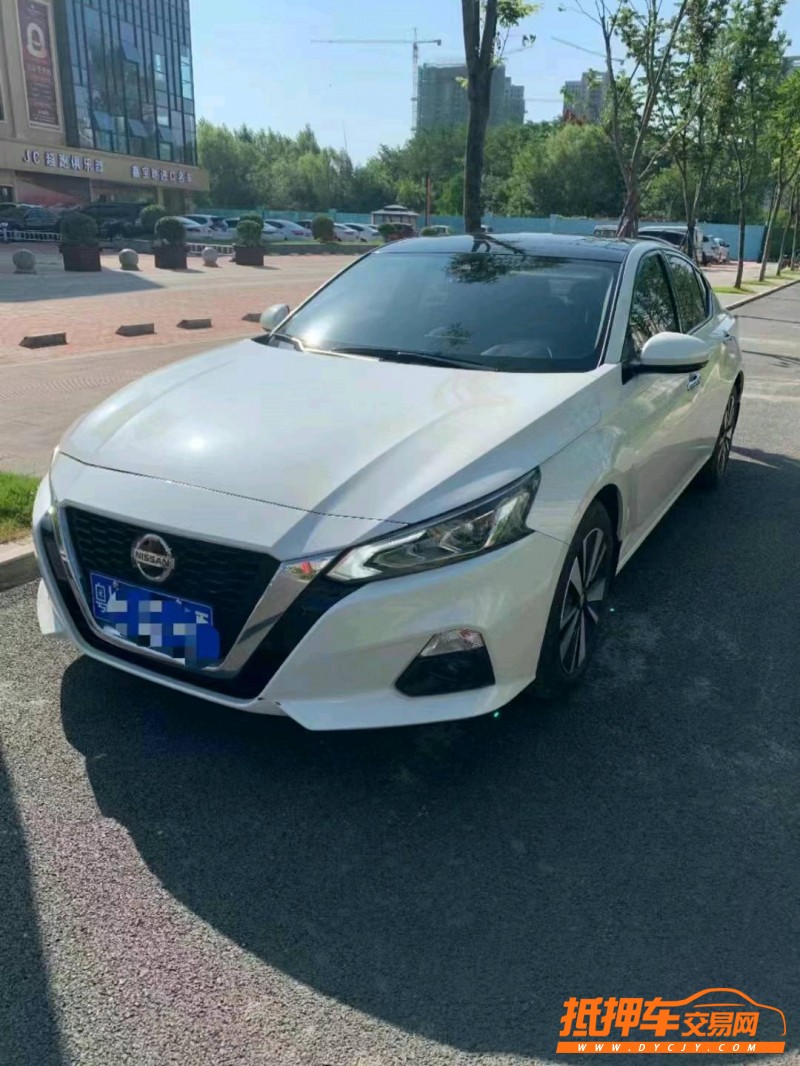 宜昌20年日產天籟1