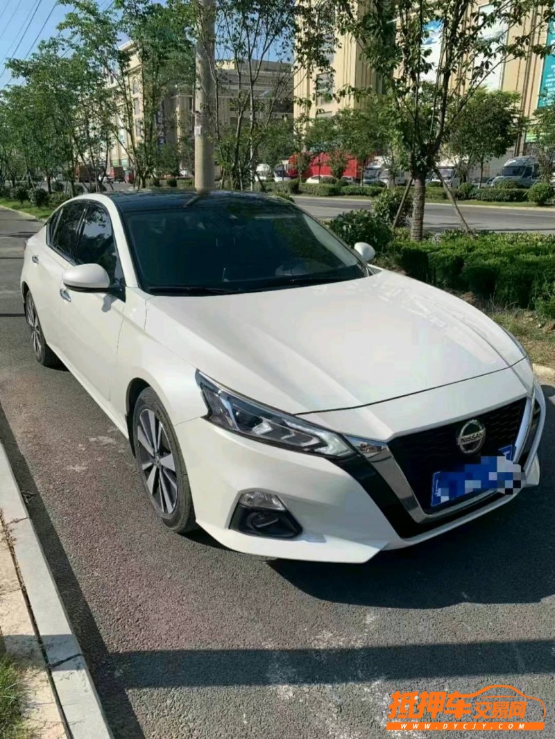 宜昌20年日產天籟3