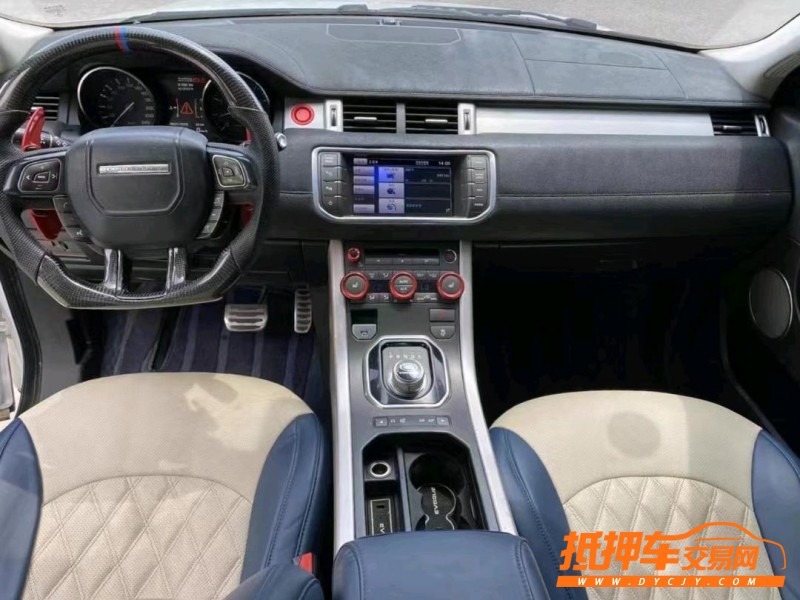 青岛13年路虎极光4