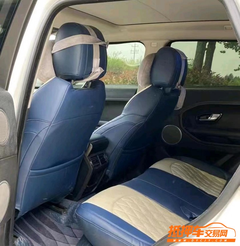 青岛13年路虎极光5