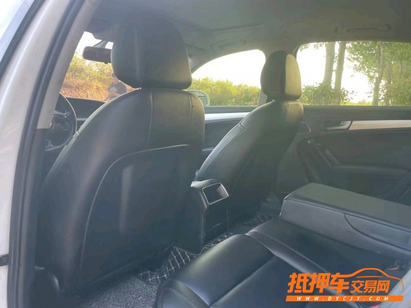 青島13年奧迪A4L5