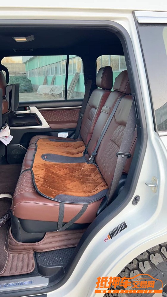 北京18年丰田兰德酷路泽4