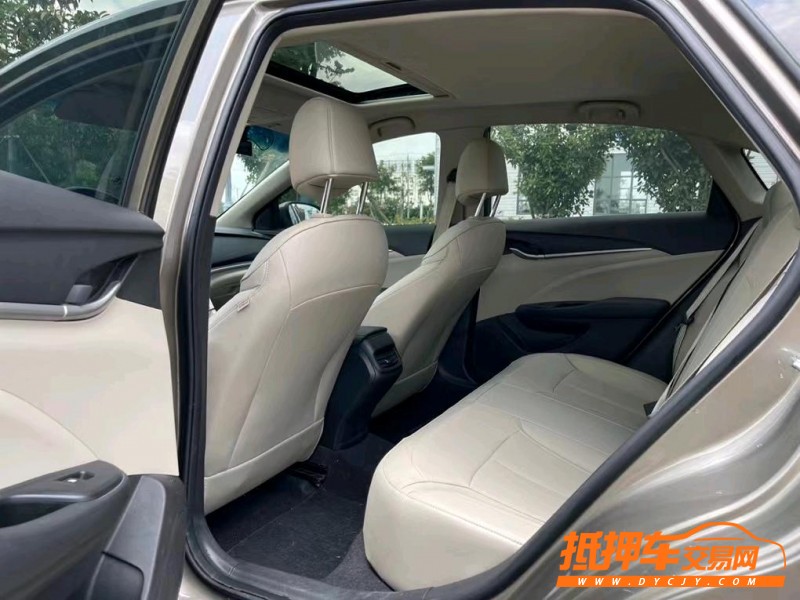 盐城20年别克英朗5