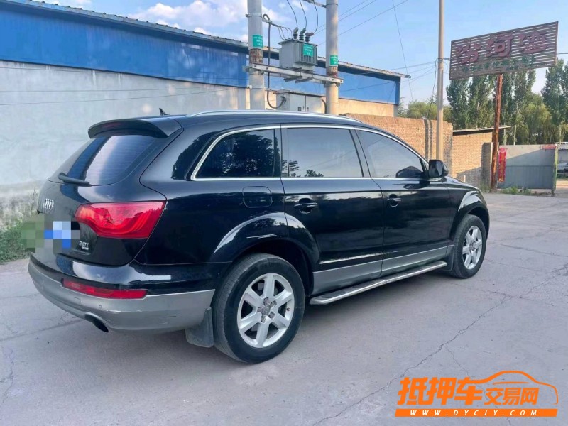 晉中12年奧迪Q77