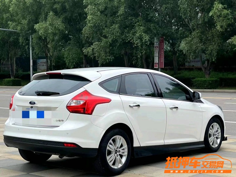 沈阳14年福特福克斯9
