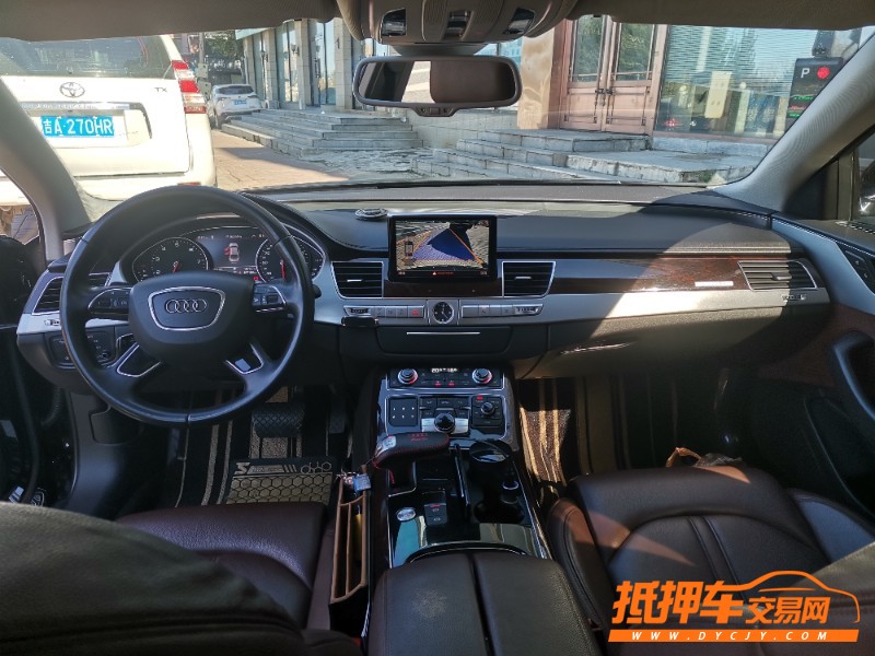 長春15年奧迪A8L7