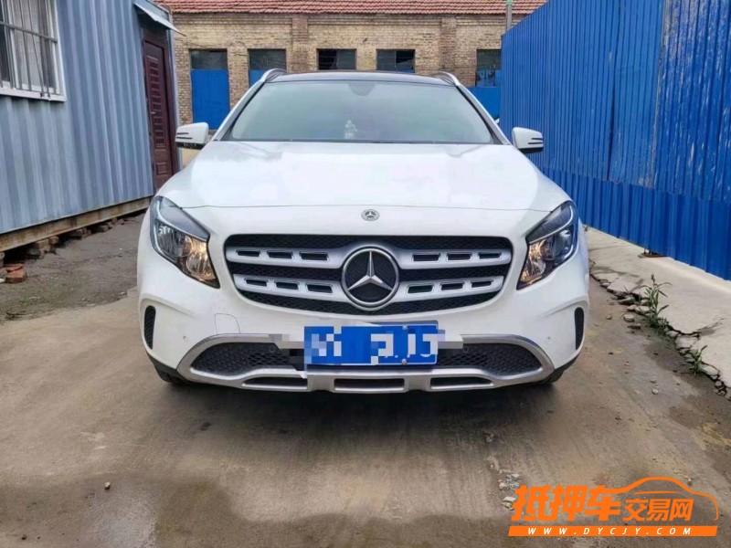 烟台19年奔驰GLA7