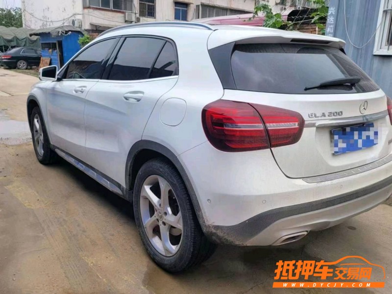 烟台19年奔驰GLA4