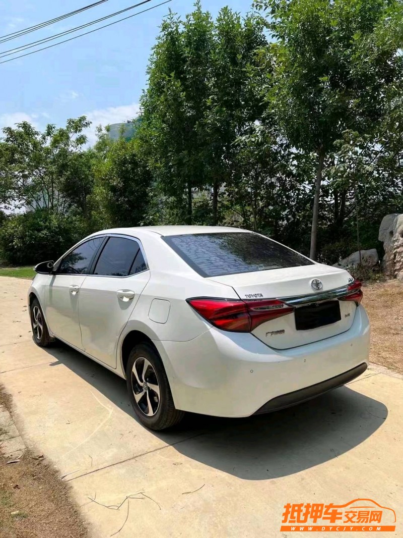 潍坊17年丰田雷凌4