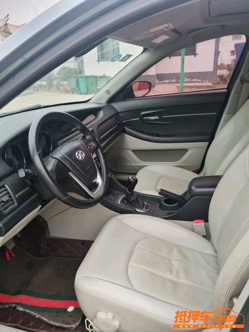 徐州15年北汽绅宝D506