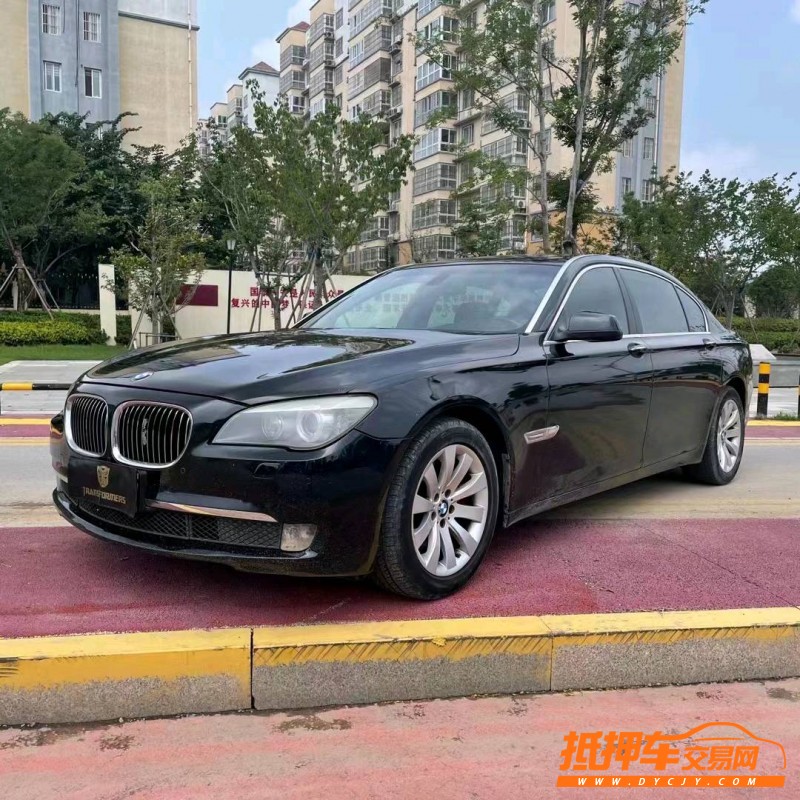 潍坊11年宝马7系8