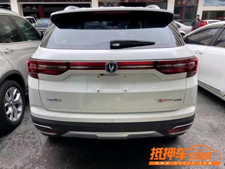 廈門19年長安汽車CS359