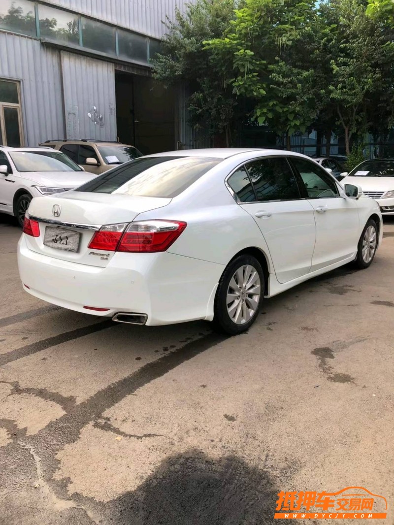 沈阳14年本田雅阁4