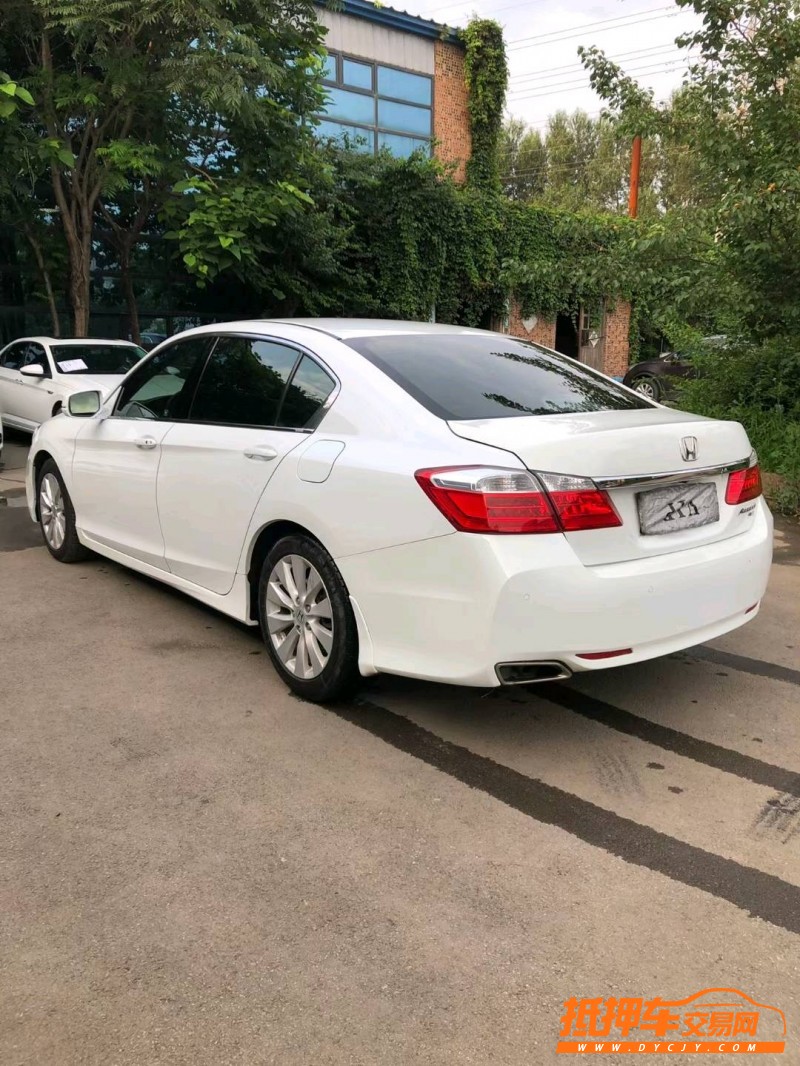 沈阳14年本田雅阁5