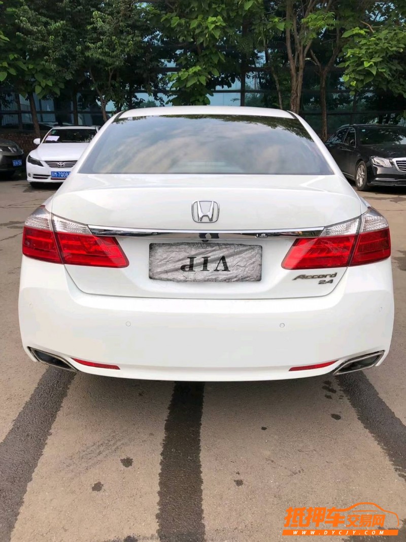 沈阳14年本田雅阁6