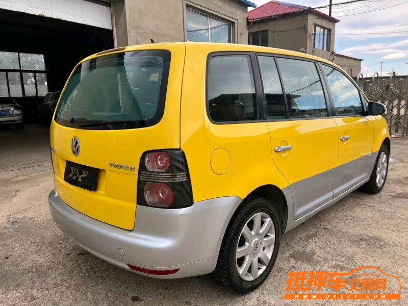 沈阳17年大众途安6