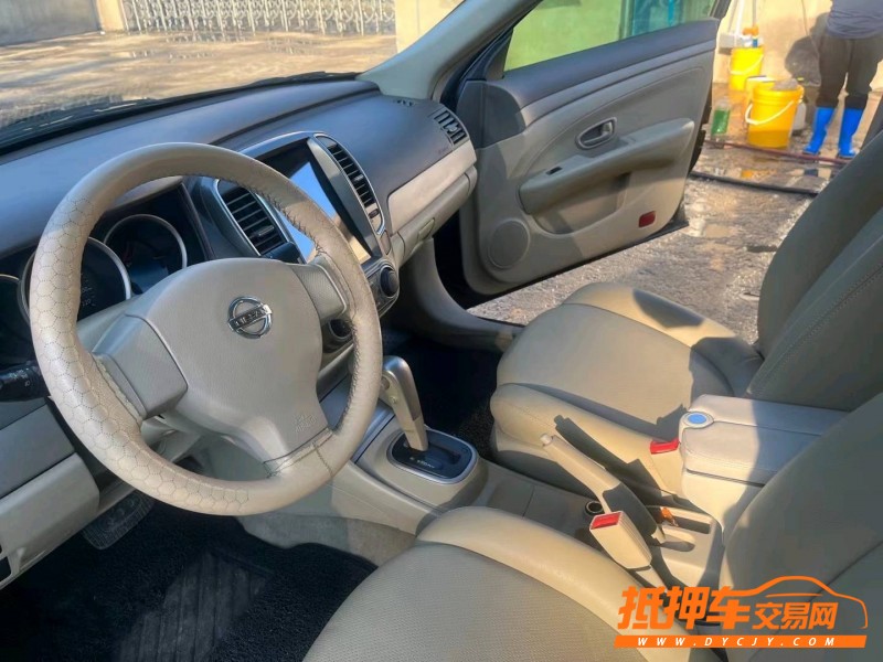 沈陽16年日產軒逸3