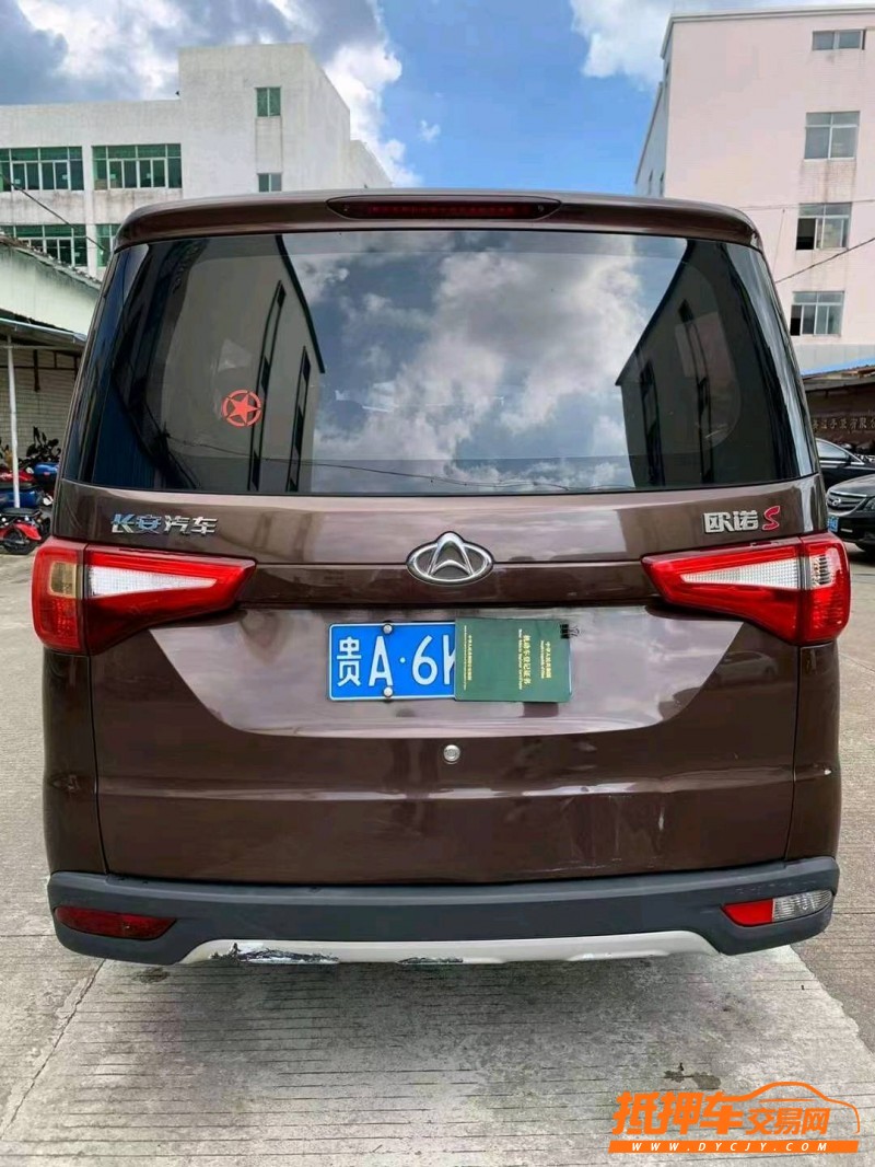 中山18年長安汽車歐諾4
