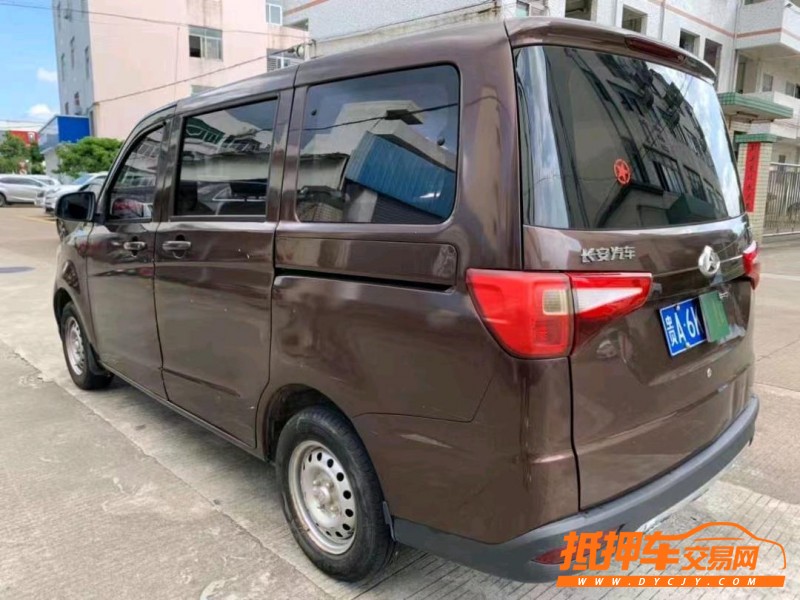 中山18年長安汽車歐諾5