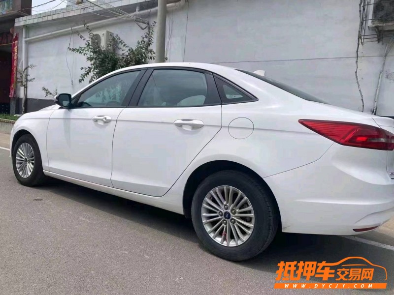烟台17年福特福睿斯2