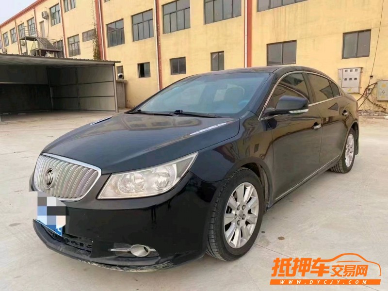 潍坊12年别克君越3