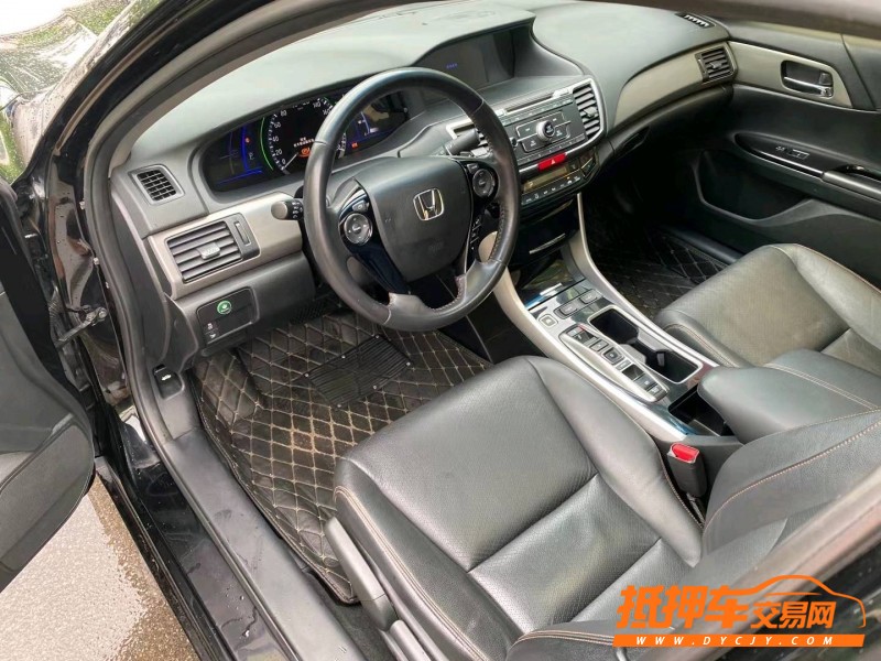 沈阳17年本田雅阁6