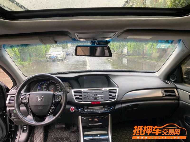 沈阳17年本田雅阁8