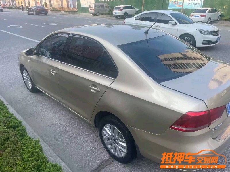 潍坊13年大众桑塔纳7