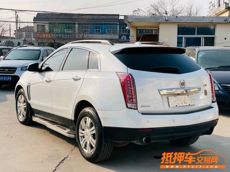 徐州13年凯迪拉克SRX3