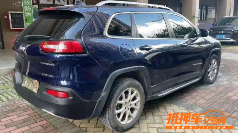 佛山18年Jeep自由光6