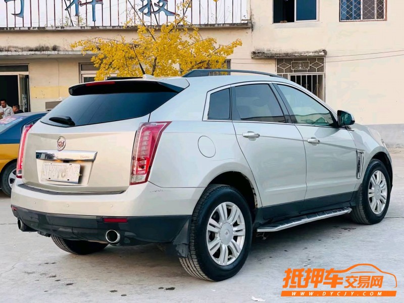 徐州13年凯迪拉克SRX3