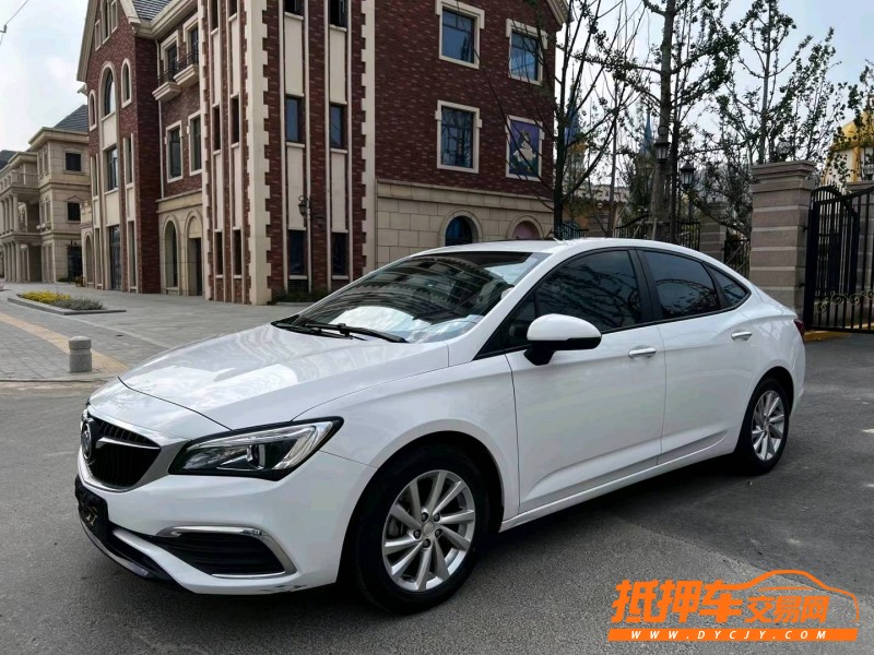 盐城18年别克威朗9