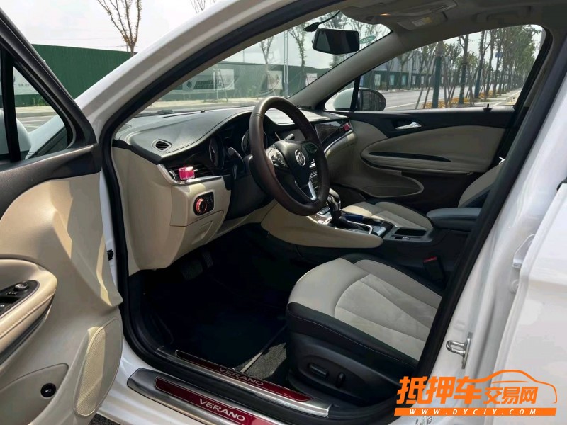 盐城18年别克威朗4