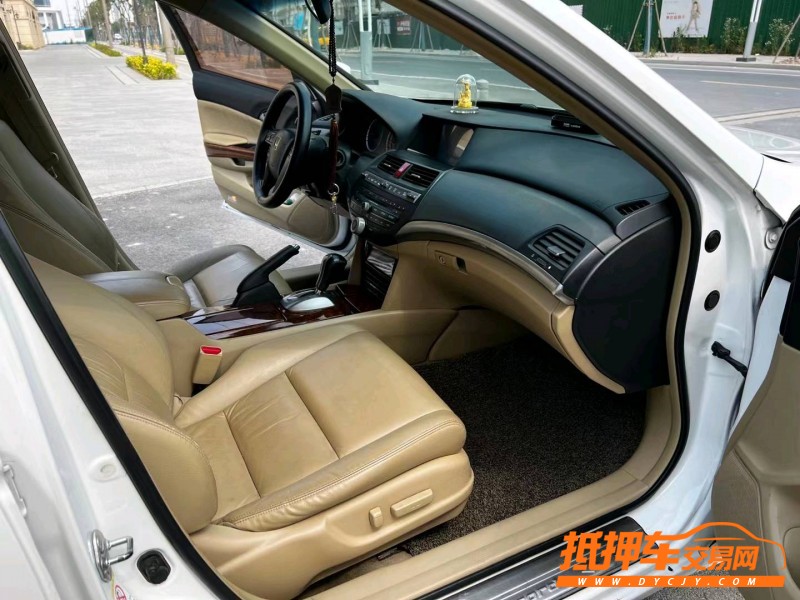 盐城12年本田雅阁7