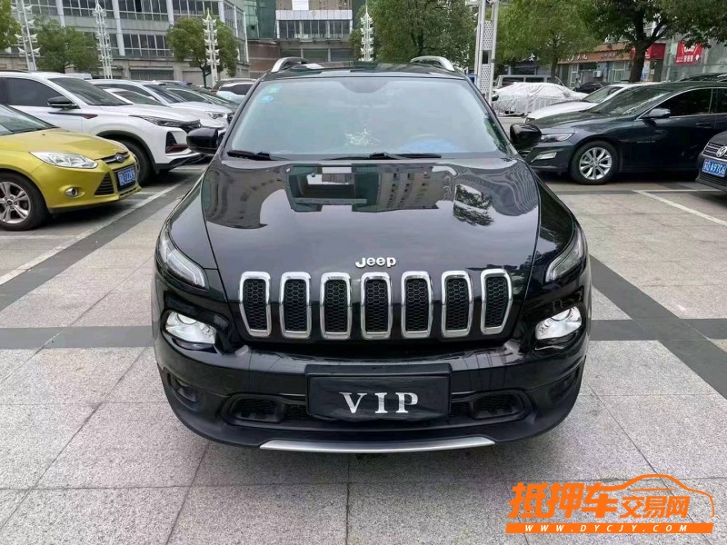 南通17年Jeep自由光1